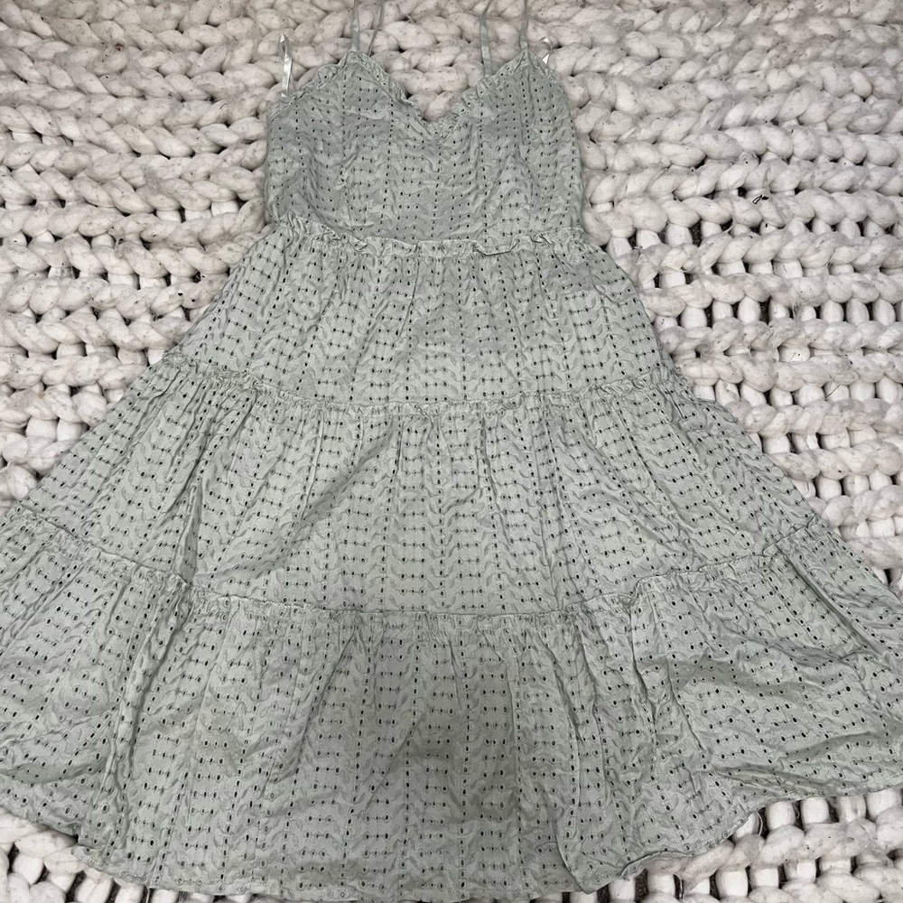 Mutyaar inc dress eyelit pattern